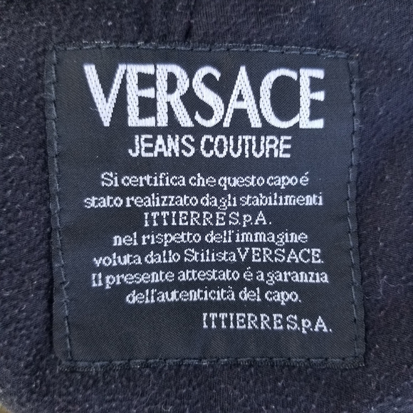 VTG VERSACE JEANS COUTURE Vegan Faux Leather Shorts 30" waist - Picture 8 of 14